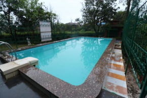 3bhk Haritage Villa-Common Pool By 29bungalow